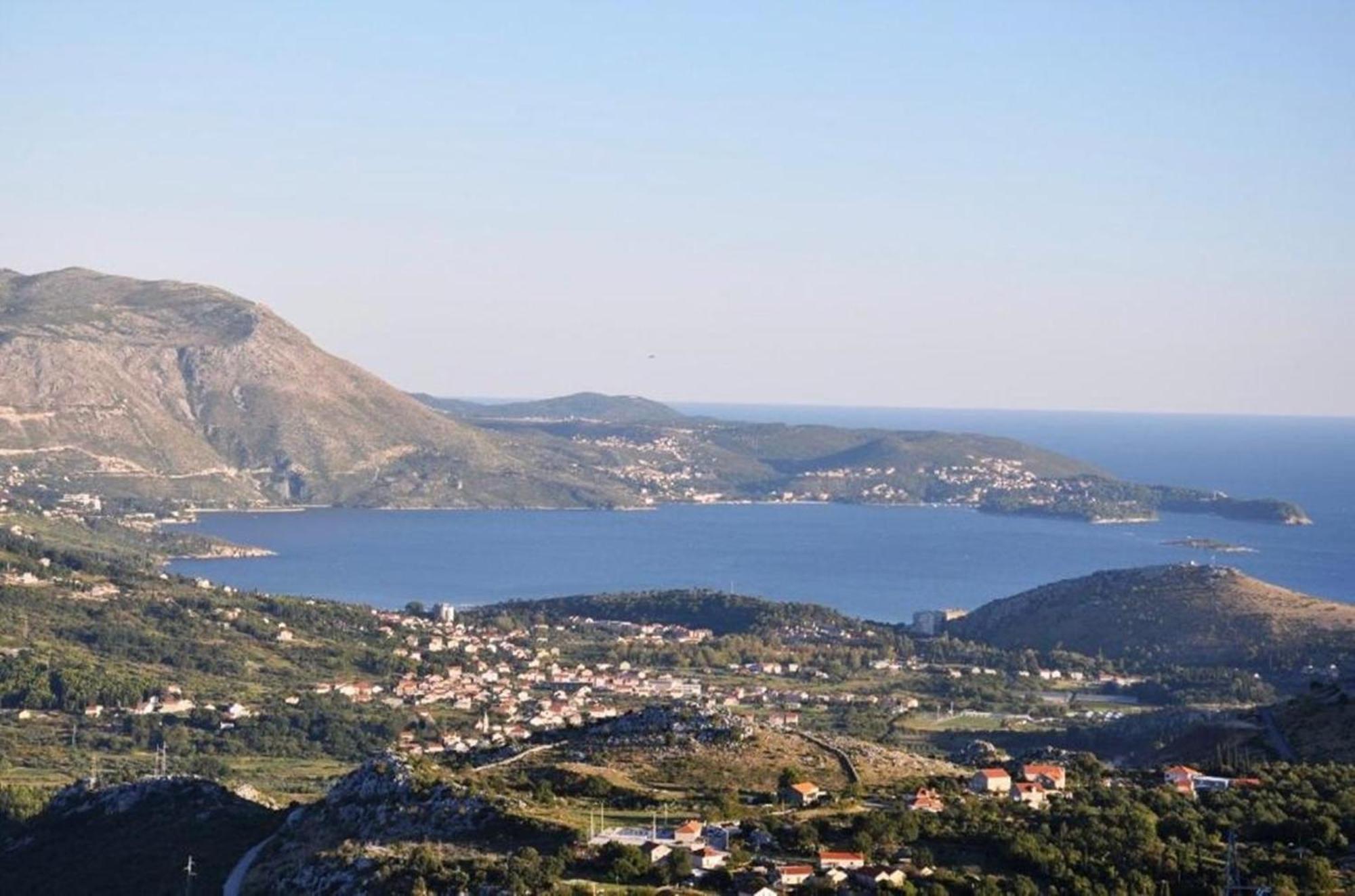 Nice View Apartment Ivanica ภายนอก รูปภาพ