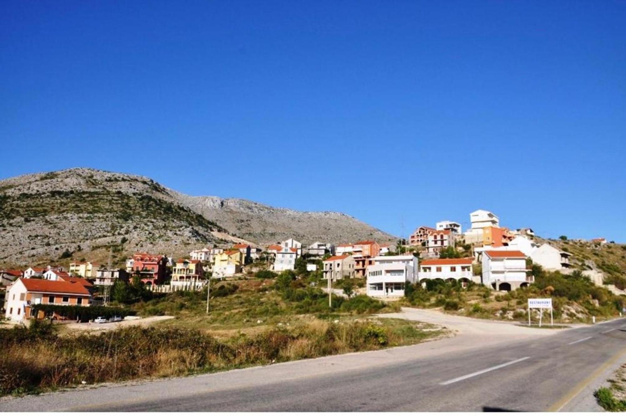 Nice View Apartment Ivanica ภายนอก รูปภาพ